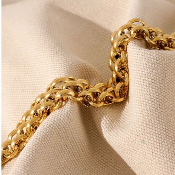 #44 New Gold Chunky Woven Chain Bracelet - Picture 5 of 7